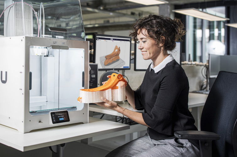 Émissions de l'imprimante 3D et la qualité de l'air intérieur